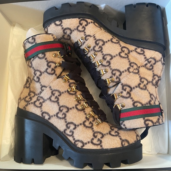 Authentic Gucci Boots - Picture 5 of 7